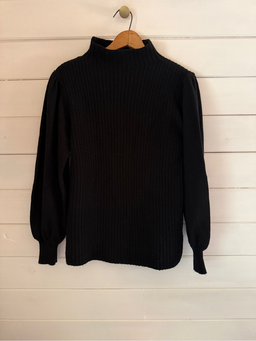 Saks Fifth Avenue Sweater Wool & Cashmere Mock Neck Ribbed Sz MEDIUM Italy